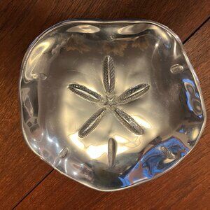 Mariposa Sand Dollar Dish